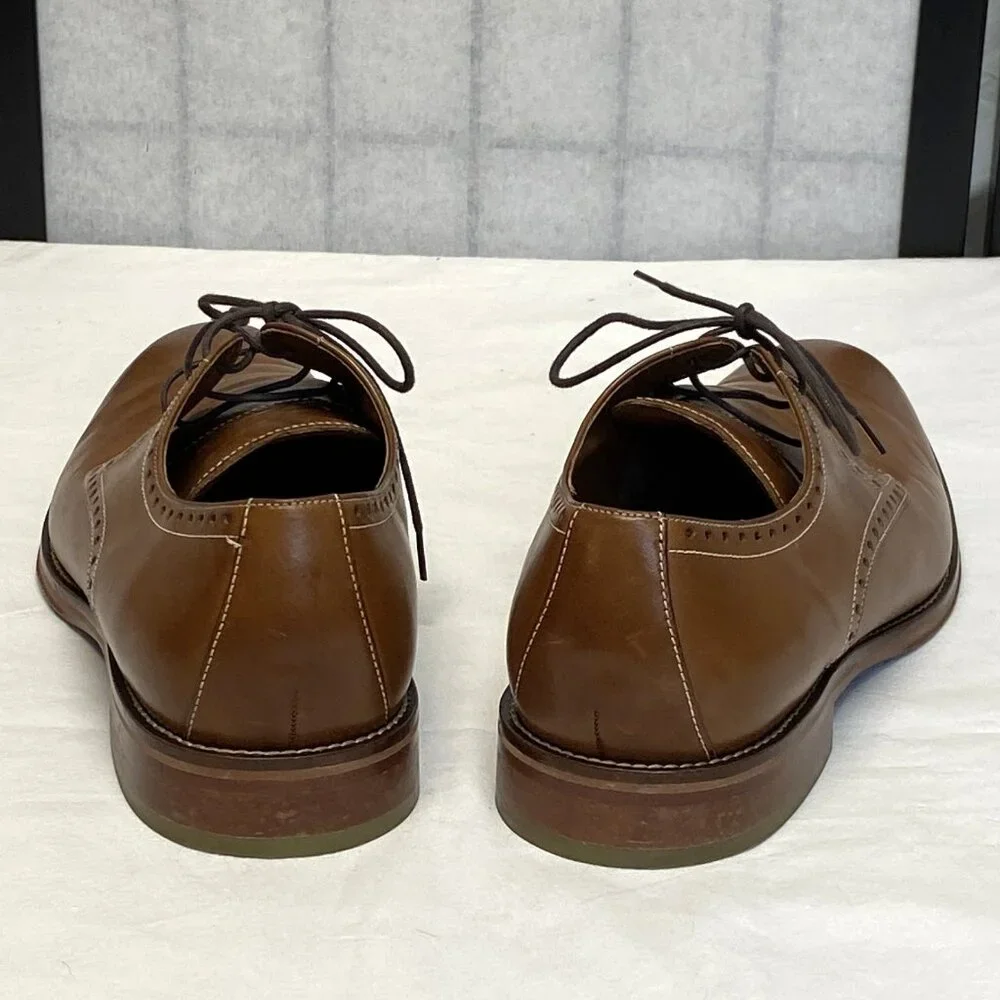 Johnston & Murphy classic lace